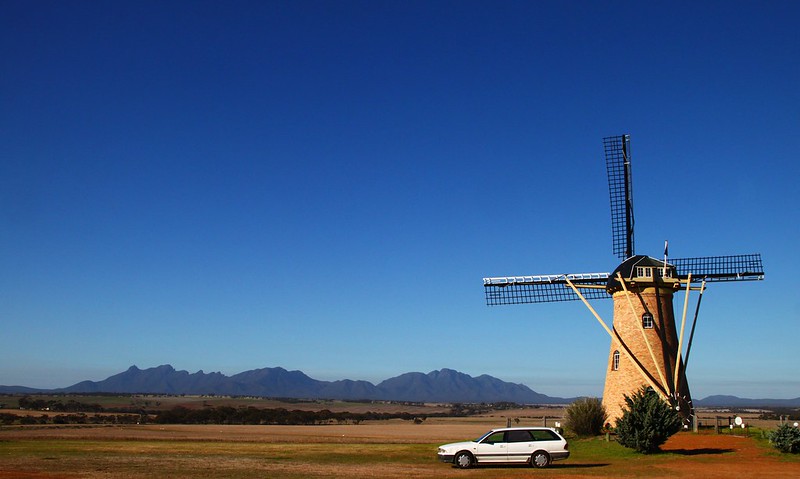 Lily Dutch Windmill - pic by Larry W. Lo.  Unique Accommodation South West WA