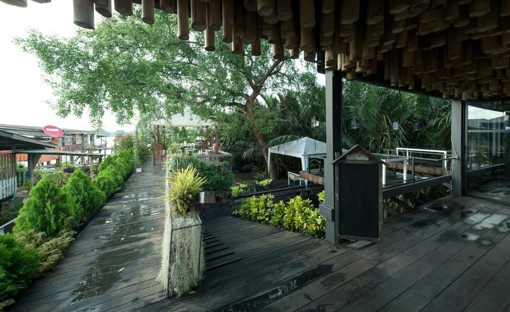 Bangkok Tree House deck