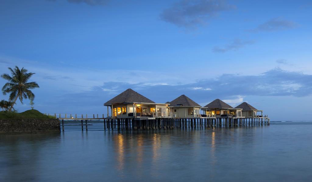 Coconuts Beach Club in Samoa - Staytopia