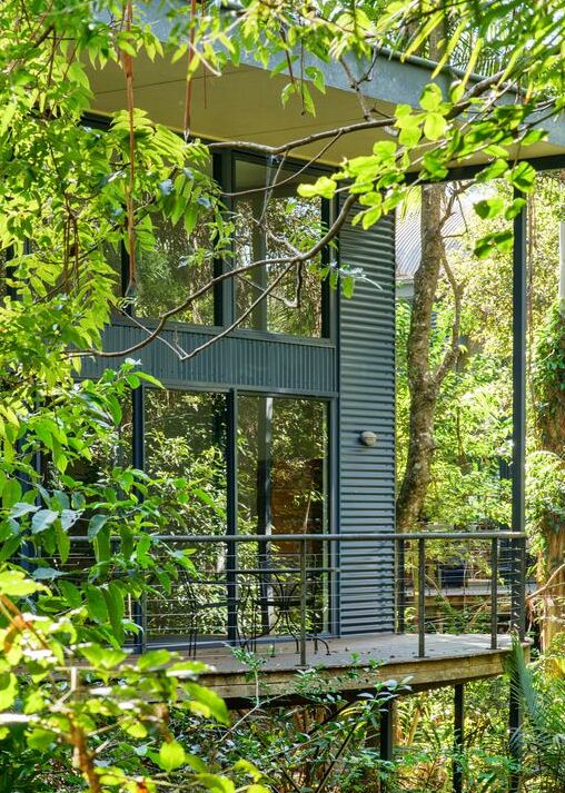 Treehouse accommodation in Queensland