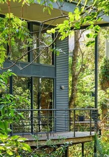 Pethers Rainforest Retreat Queensland Treehouse accommodation in Queensland
