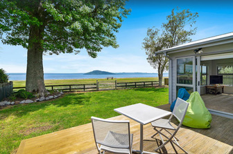Hannahs Bay Waterfront Getaway deck - unique and boutique Rotorua accommodation